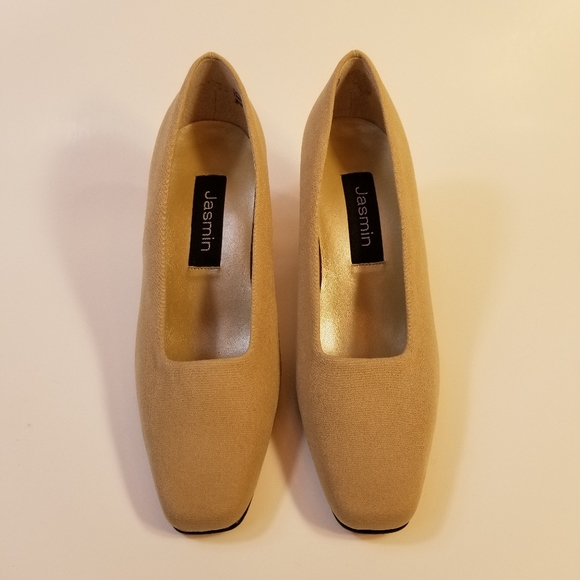 Jasmin Classic Beige/Khaki Fabric Pumps/Heels - Picture 4 of 14